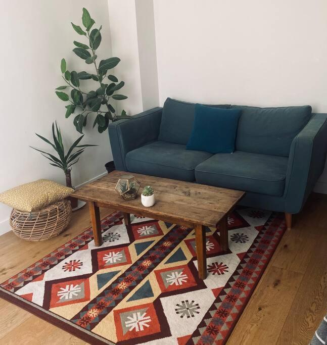 Paris - Appartement Cosy - Tour Eiffel A Pied Bagian luar foto