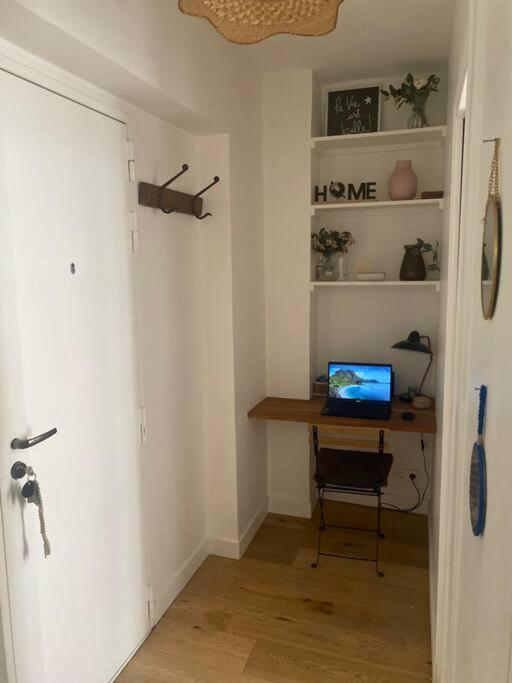 Paris - Appartement Cosy - Tour Eiffel A Pied Bagian luar foto